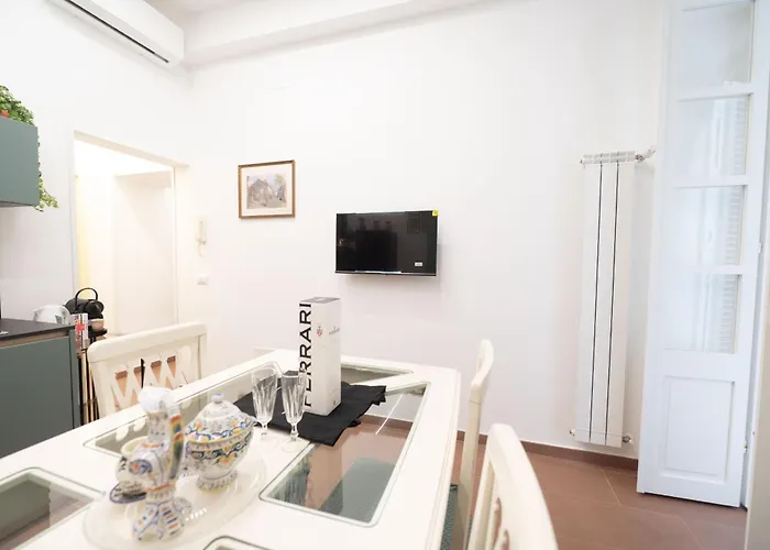 Ernesta 3br Lovely By The Spanish Steps Appartamento