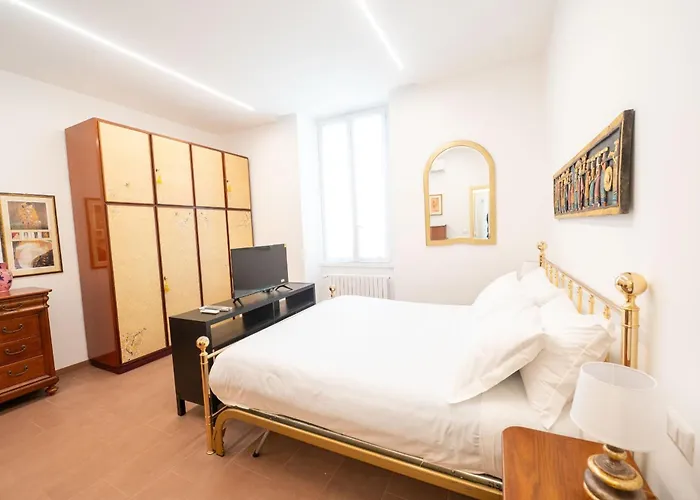 Ernesta 3br Lovely By The Spanish Steps Rome