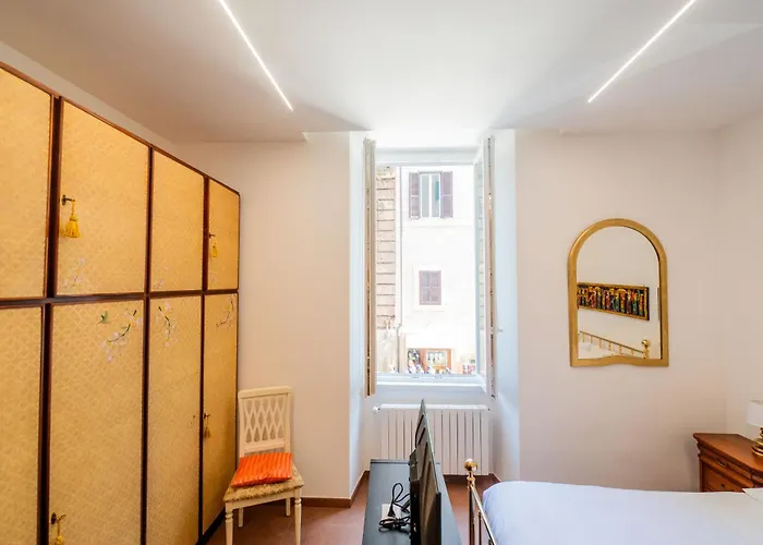 Ernesta 3br Lovely By The Spanish Steps Appartement Rome