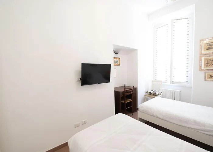 Ernesta 3br Lovely By The Spanish Steps Appartement Rome